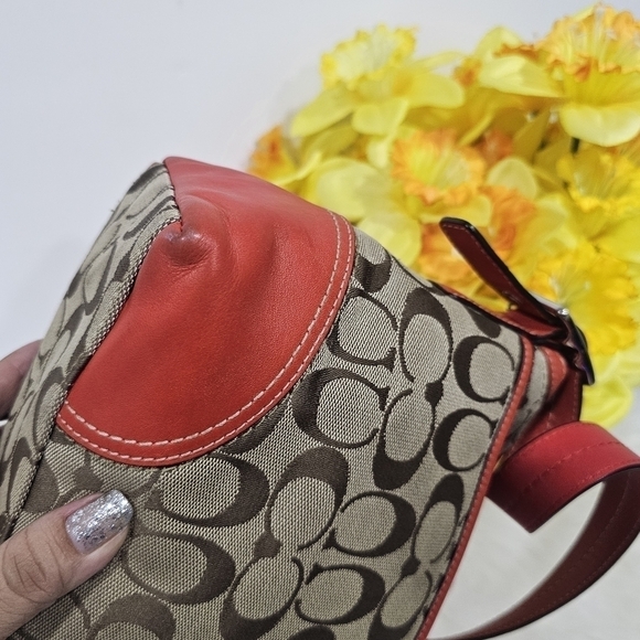 Coach crossbody red/tan - Picture 10 of 15